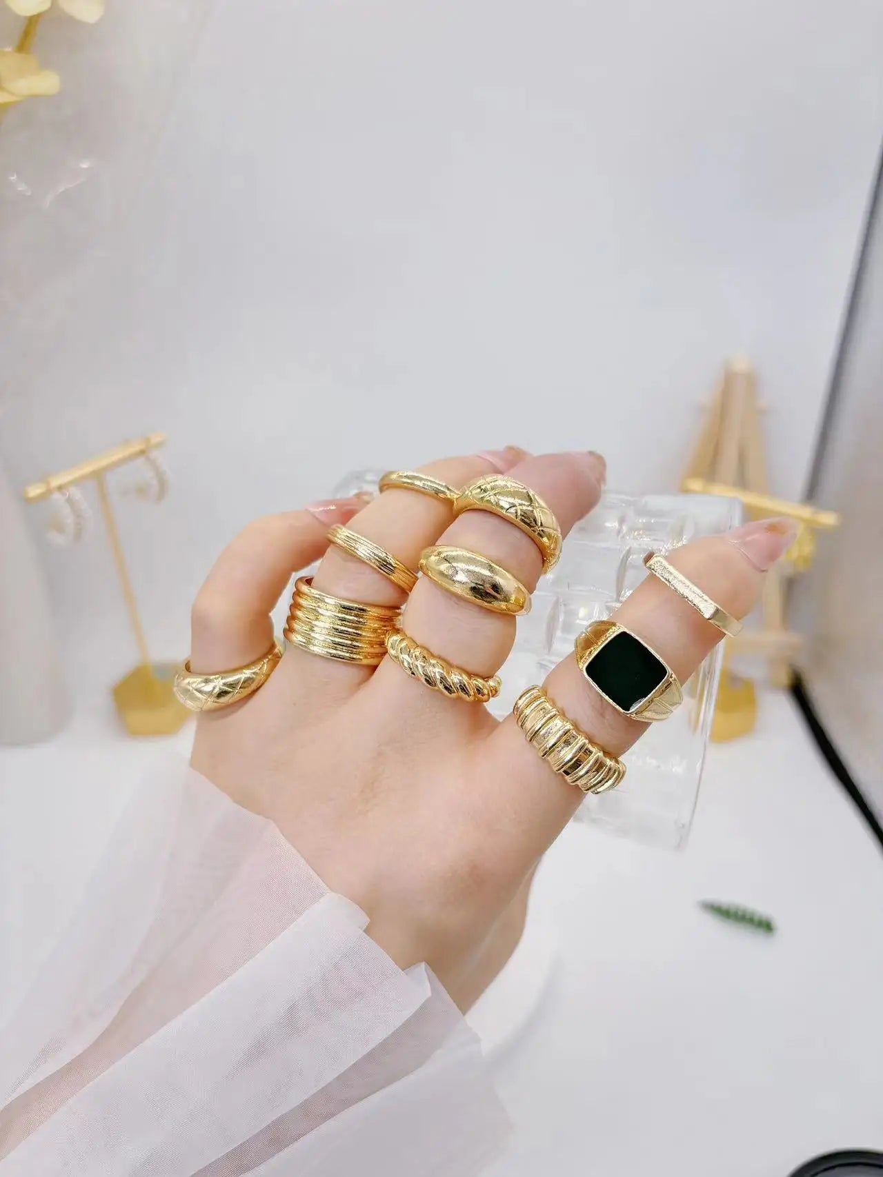 Cross-Border New Punk