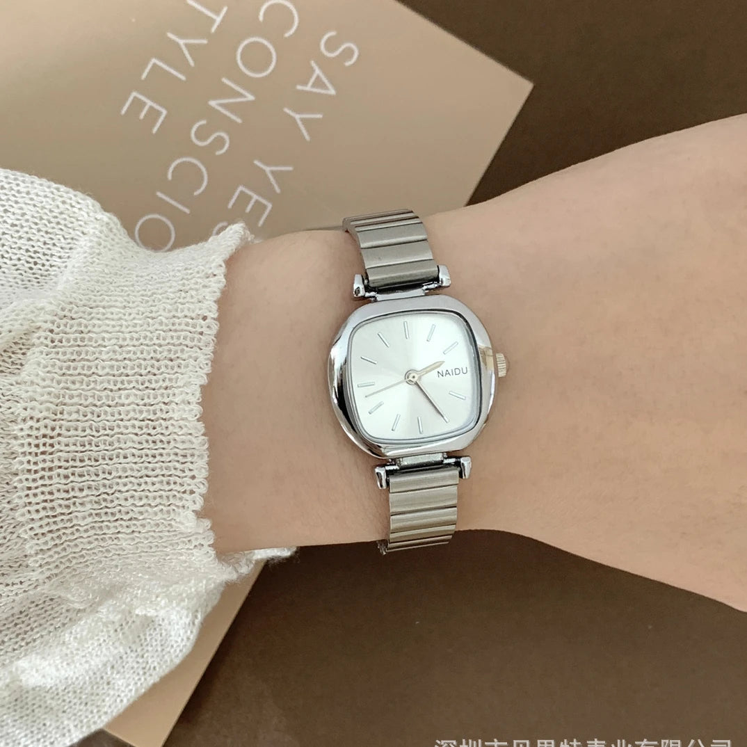 Brand Women Quartz