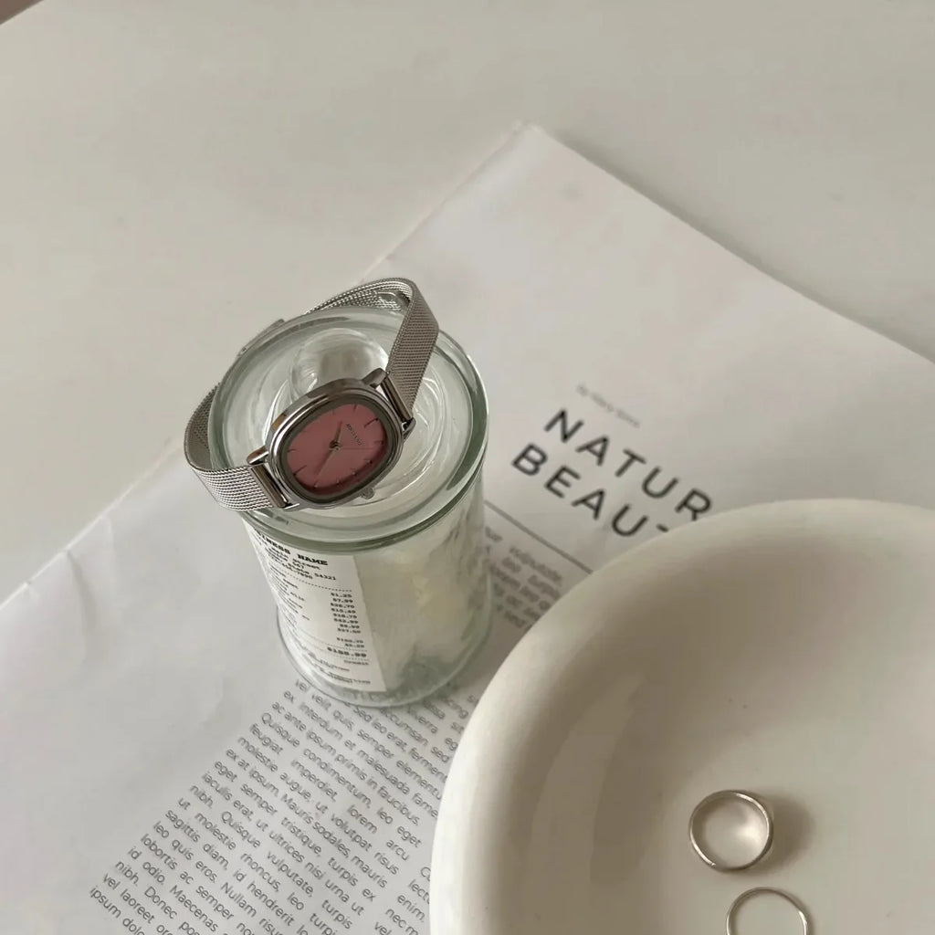 Small Oval Dial Green