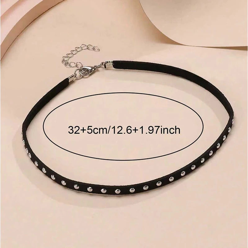 1 Black Choker Collarbone