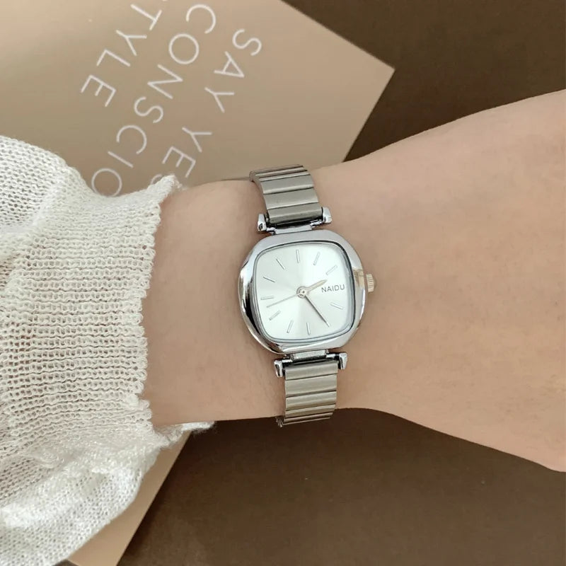 Brand Women Quartz